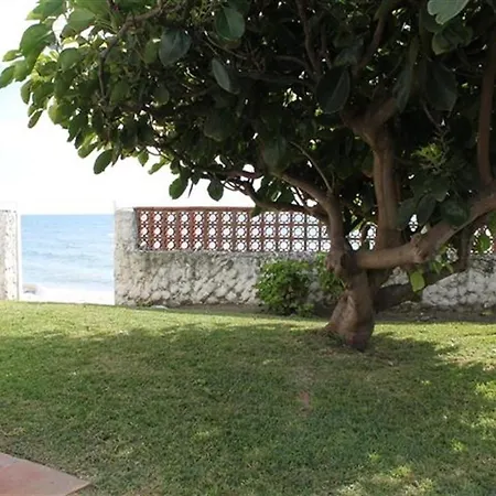 Rosas- Villas Andaluzas Villa *